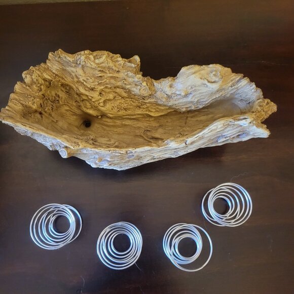 Roberta's Garden Driftwood Stump Log Resin Planter Incl. Air Plant Holders - EUC - Picture 2 of 6